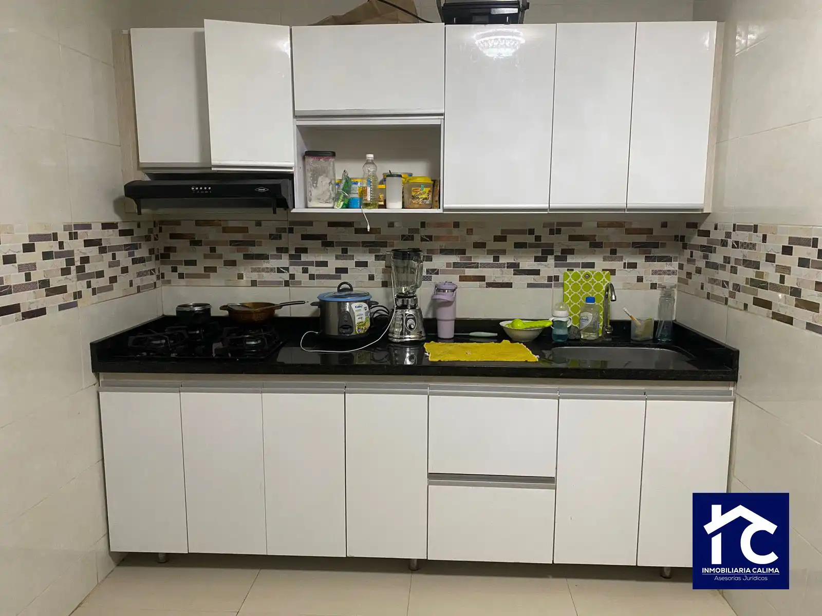 Casa de 3 pisos Barrio Decepaz Cali